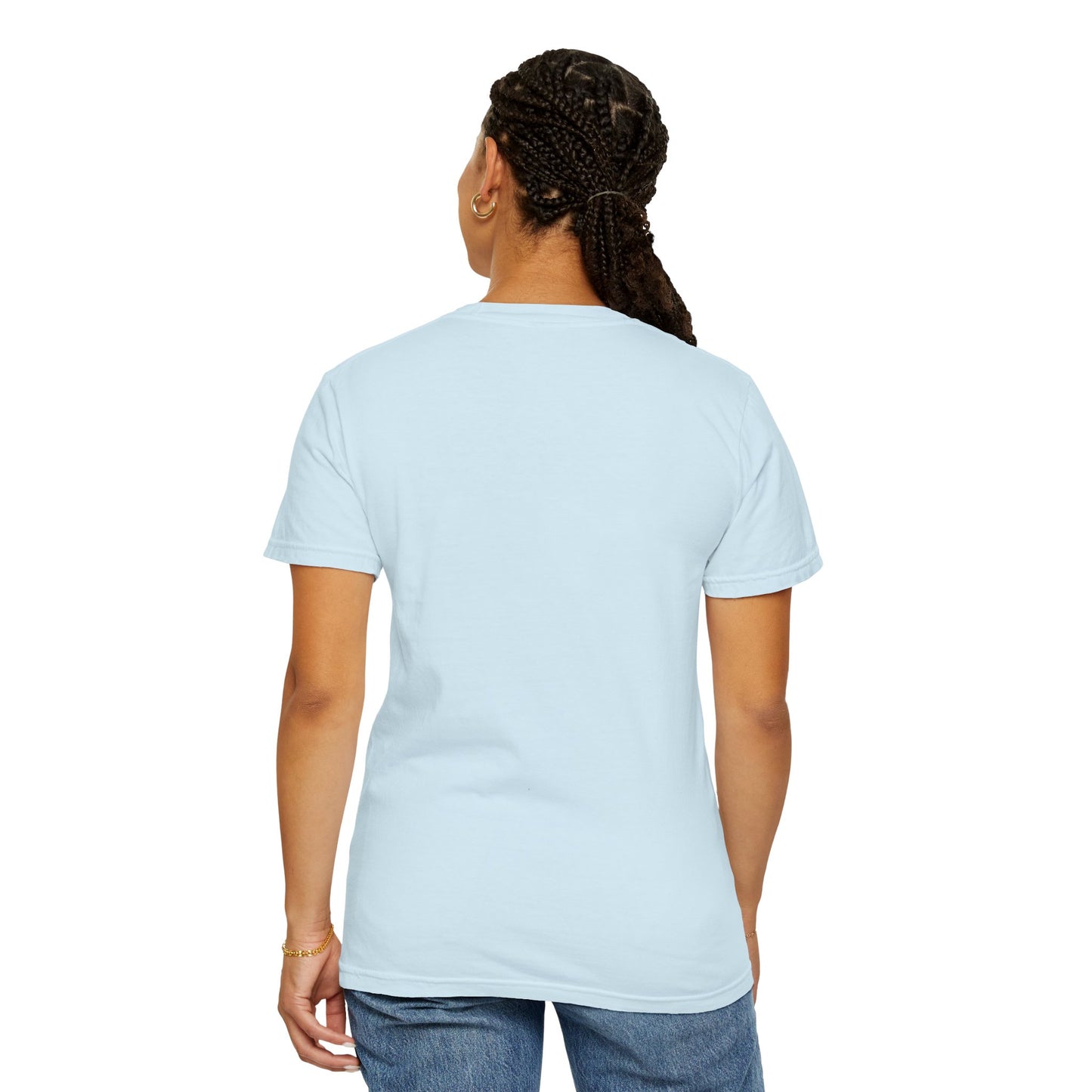 Tailgate Queen Football Graphic T-Shirt (Comfort Colors) - Size: S-3XL