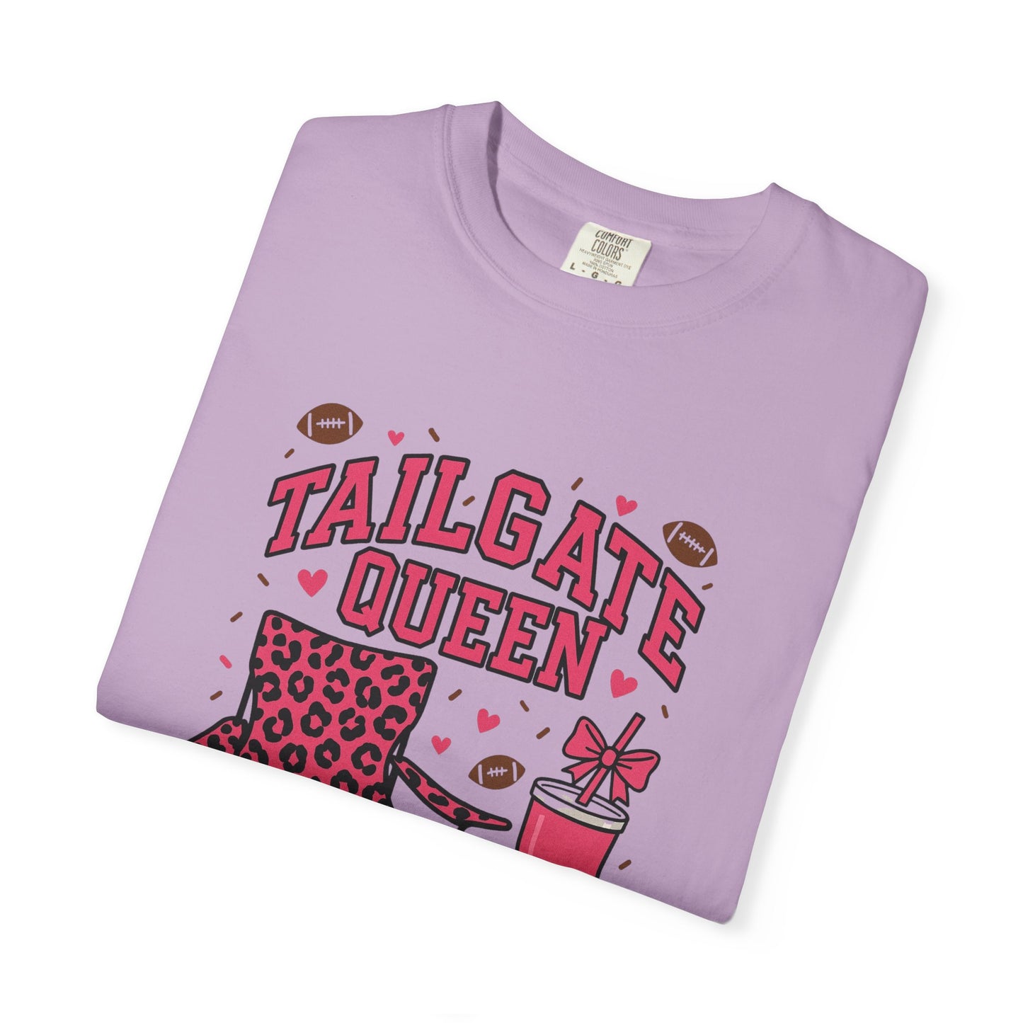 Tailgate Queen Football Graphic T-Shirt (Comfort Colors) - Size: S-3XL