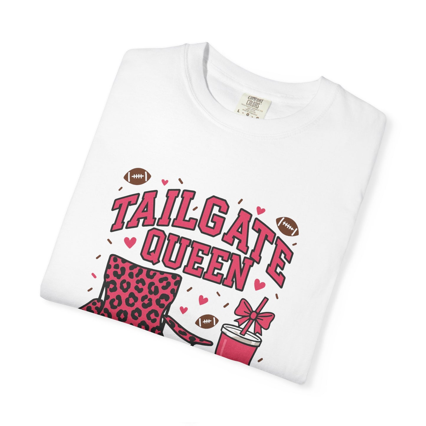 Tailgate Queen Football Graphic T-Shirt (Comfort Colors) - Size: S-3XL