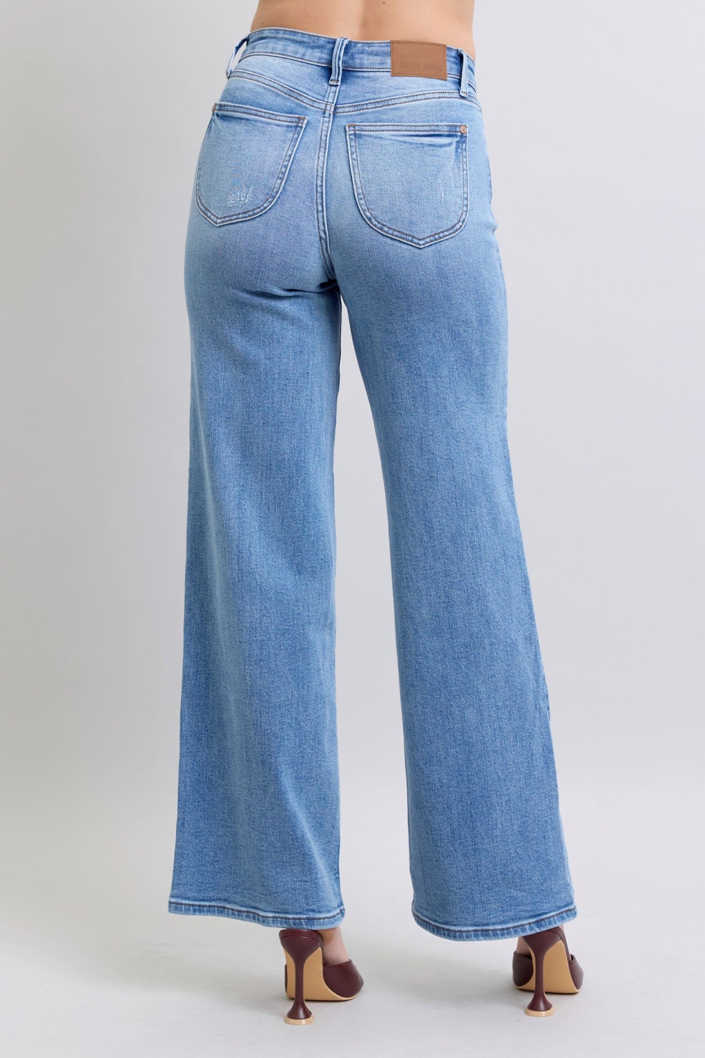 Judy Blue - Wide Leg Jeans with Pockets - Size: 0-24W