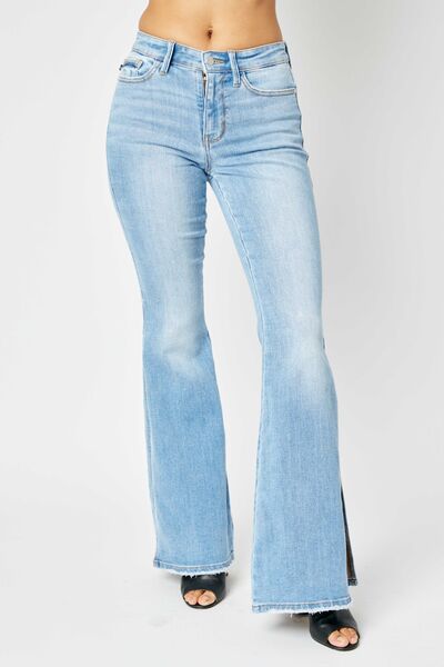 Judy Blue - Mid Rise Raw Hem Slit Flare Jeans - Size: 1 -24W