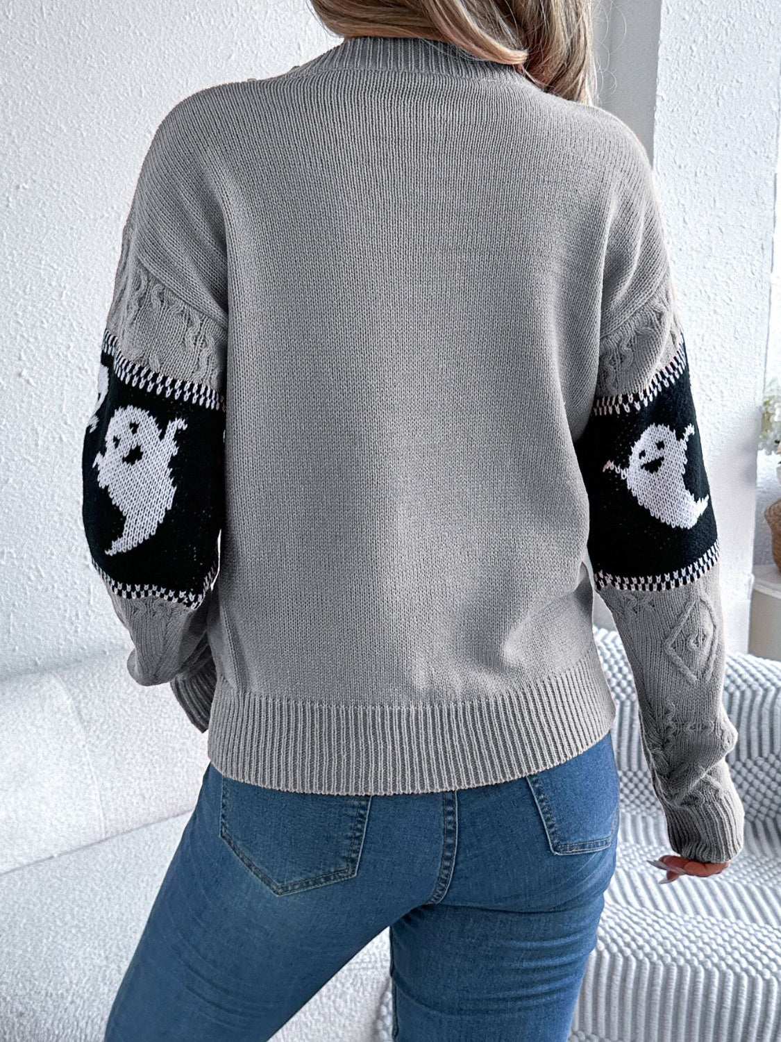 Ghost - Round Neck Long Sleeve Sweater - Halloween Collection