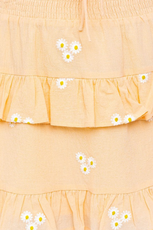 Le Lis - Daisy Embroidered Tiered Mini Skirt