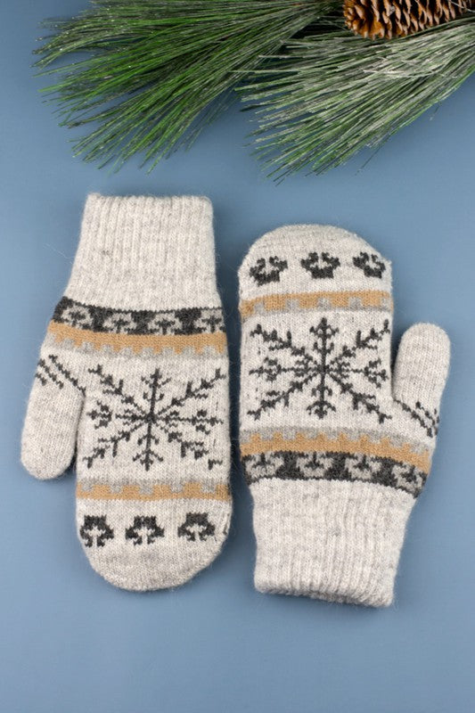 Nordic Snowflake Mittens