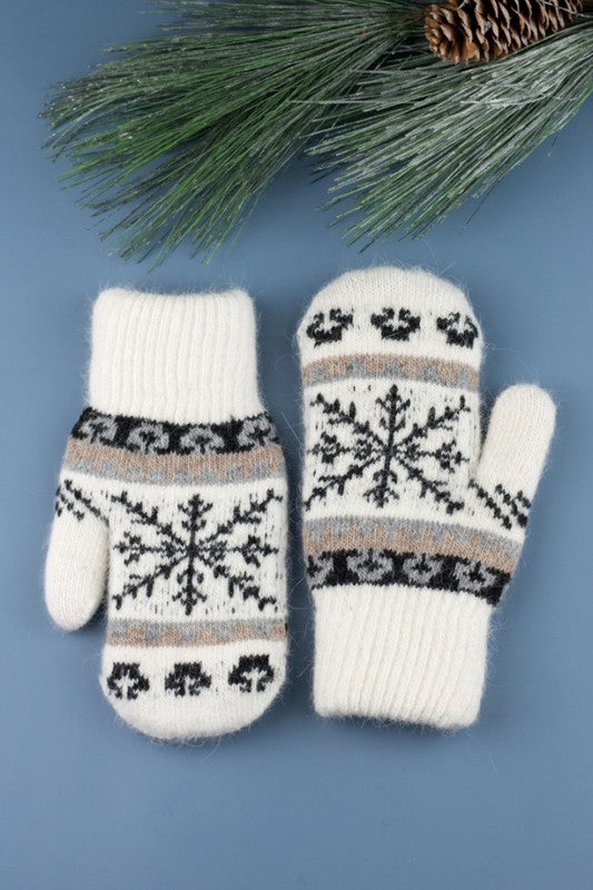 Nordic Snowflake Mittens