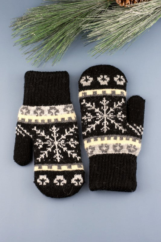 Nordic Snowflake Mittens