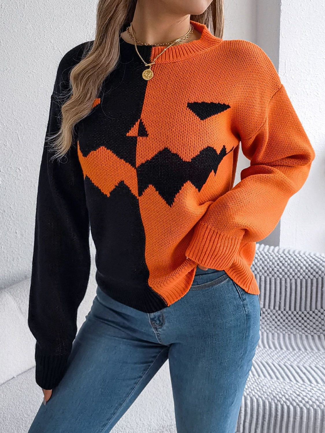 Jack-o'-lantern - Contrast Round Neck Long Sleeve Sweater - Halloween Collection