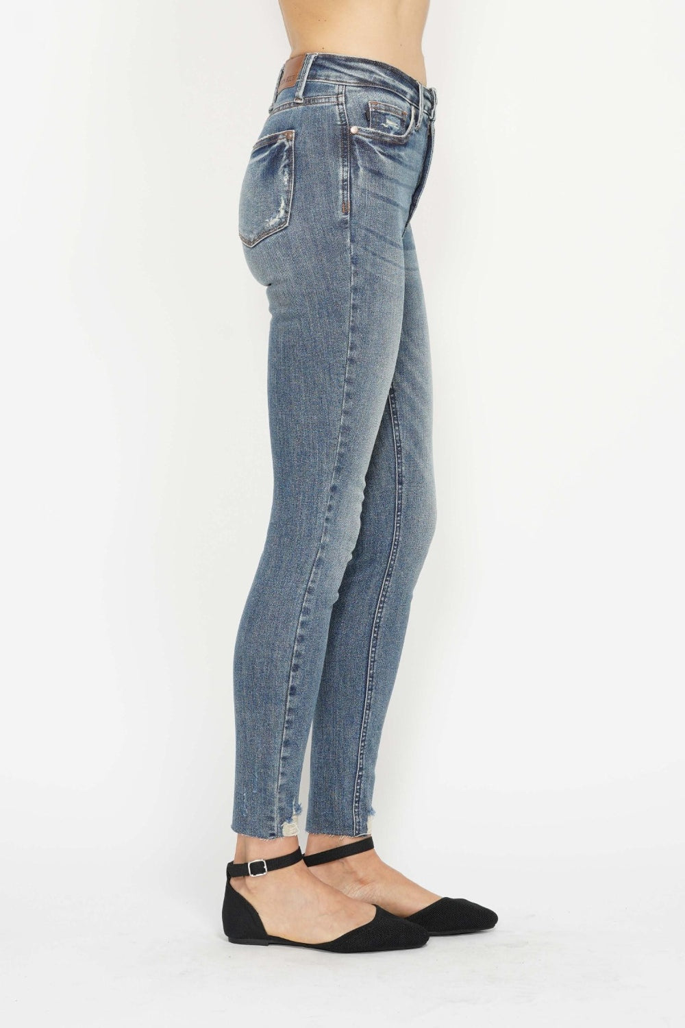 Judy Blue - Tummy Control Vintage Wash Hem Destroy Skinny Jeans - Size: 0-24W