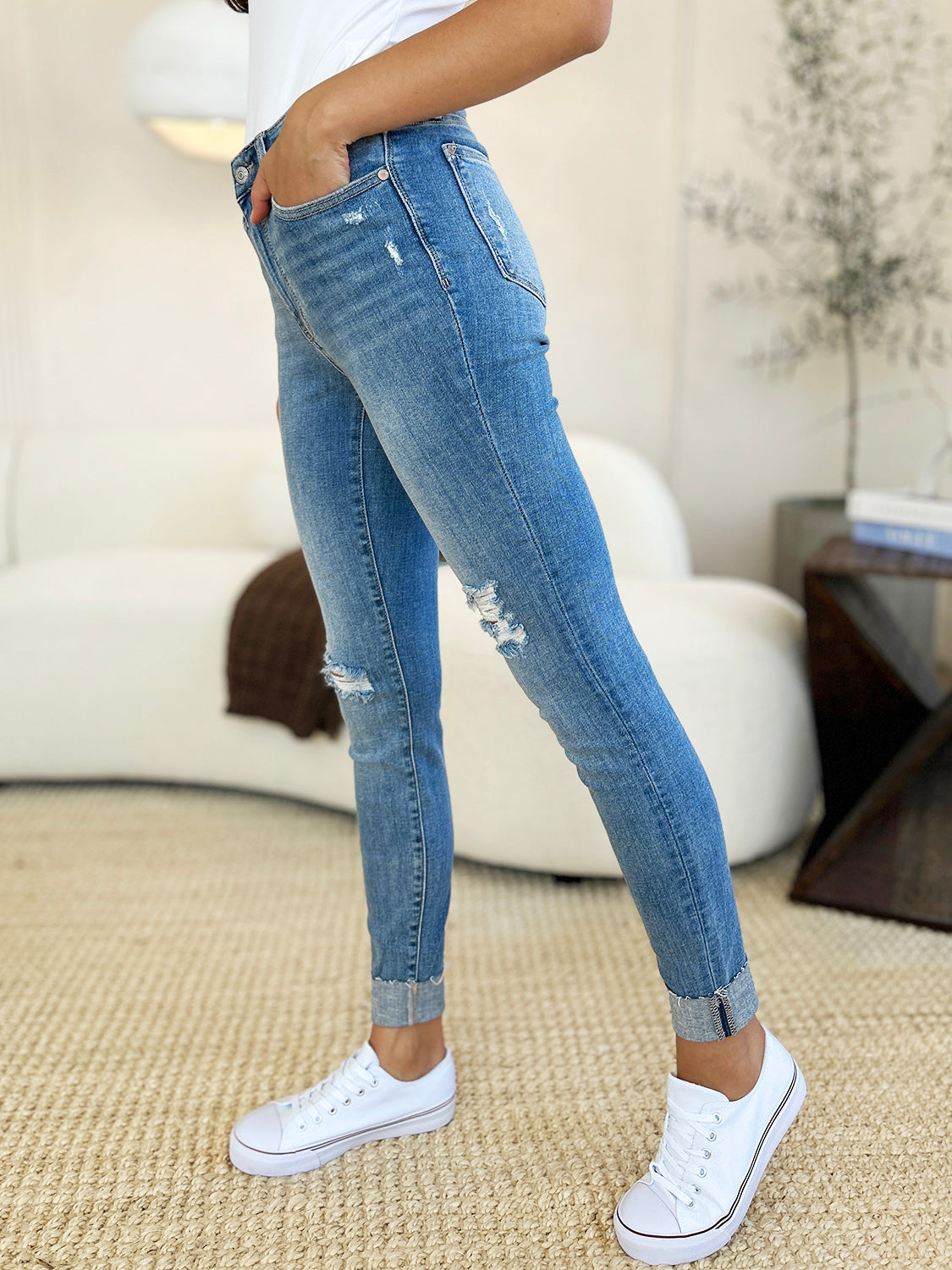 Judy Blue - Mid Rise Destroy & Cuff Skinny Jeans - Size: 0-24W