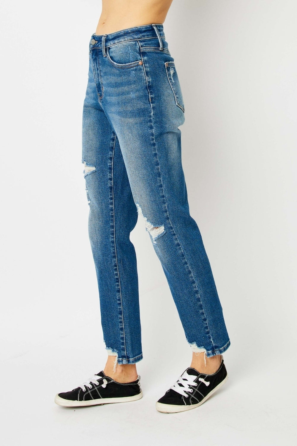 Judy Blue - Distressed Slim Jeans - Size: 0-24W