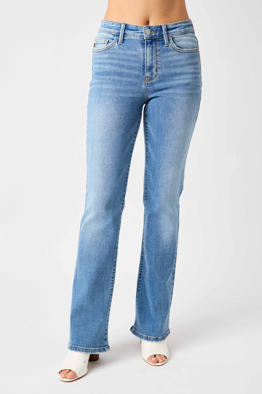 Judy Blue - Mid-Rise Waist Straight Jeans - Size: 0-24W