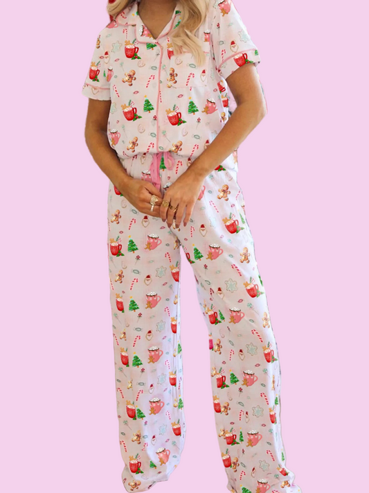 Cute Christmas Pajamas - Holiday Print Short Sleeve Shirt & Pants 2-piece Lounge Set - Size: S-XL