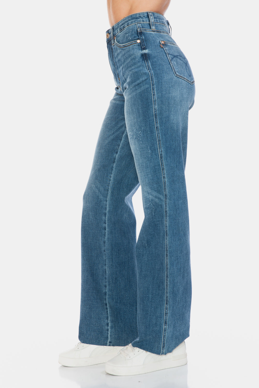 Judy Blue - Tummy Control Cut Raw Hem Straight Jeans - Size: 0-24W