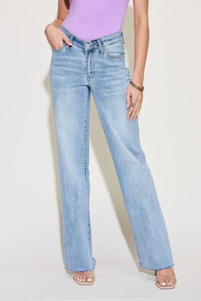 Judy Blue - V Front Waistband Straight Jeans - Size: 3-24W